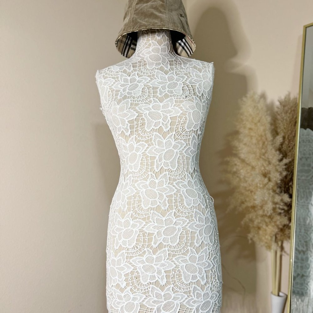 Burberry hat - Picture 5 of 16
